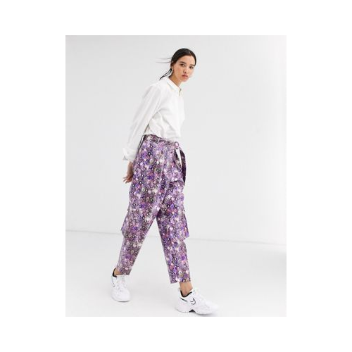 Фиолетовые брюки в стиле милитари с эффектом змеиной кожи ASOS DESIGN Многоцветный