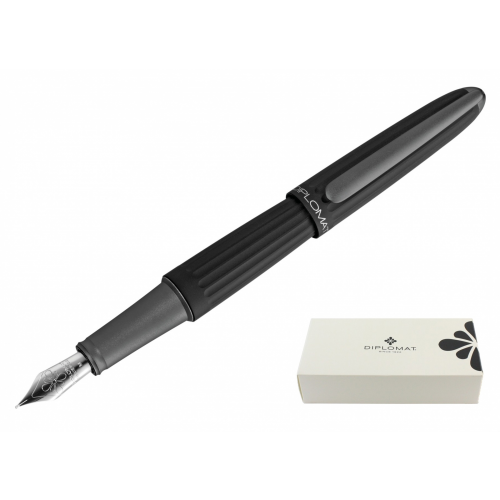 Ручка перьевая Diplomat Aero black F, синий