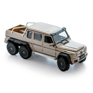 Коллекционная модель автомобиля Mercedes-Benz G63 AMG 6x6 1:24 Welly 24061