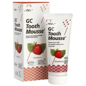 Зубной гель GC Tooth mousse, клубника