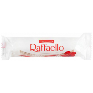 Набор конфет Raffaello с цельным миндальным орехом в кокосовой обсыпке