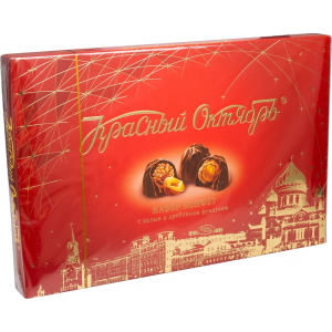 Набор конфет Красный Октябрь с цельным и дробленым фундуком
