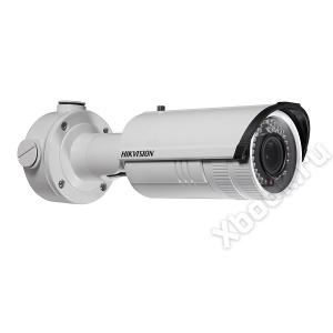 IP-камера видеонаблюдения Hikvision DS-2CD2642FWD-IS цветная