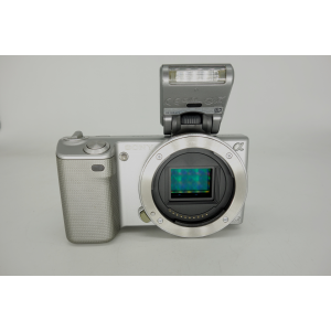 Беззеркальный фотоаппарат Sony NEX-5 Body Silver(б/у, состояние 5-) б/у-РнД КС 2022-02-11