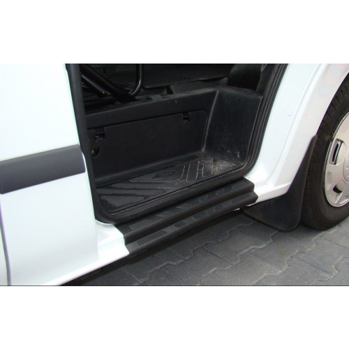 Накладки на внутренние пороги для FORD Transit