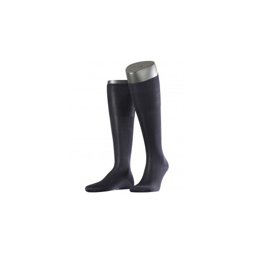 Мужские гольфы ручной работы из шелка темно-синего цвета Falke 15661 Pure silk 4 (муж.) Темный-синий 6370