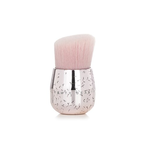 Fenty Beauty by Rihanna Маленькая Кисть Кабуки 165 -