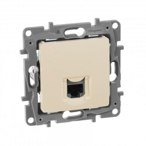 Механизм компьютерной розетки Legrand Etika 672341 RJ45 5е UTP одноместная слоновая кость