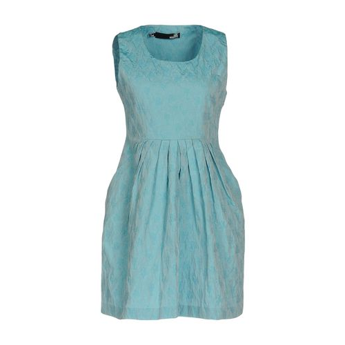 Короткое платье LOVE MOSCHINO 34807211TJ