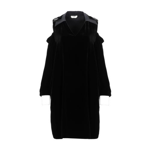 Короткое платье FENDI 34972447MX