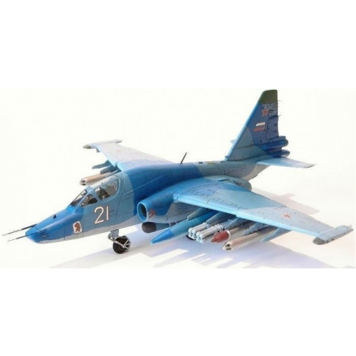 Звезда Сборная модель Российский истребитель танков Су-39