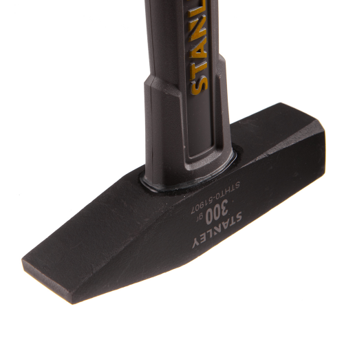 Молоток слесарный Stanley 300 г резиновая ручка