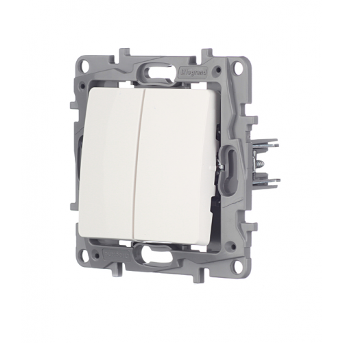 Выключатель Legrand Etika 672202 двухклавишный скрытая установка белый