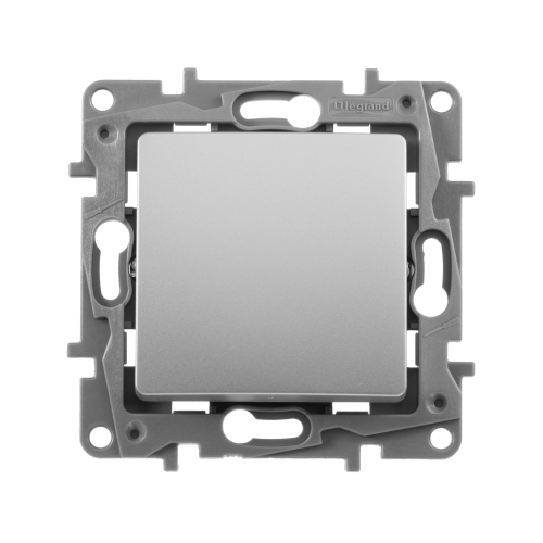 Переключатель одноклавишный промежуточный Legrand ETIKA 672409