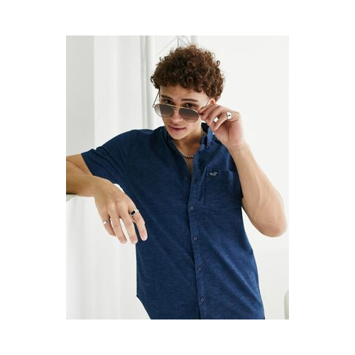 Оксфордская рубашка узкого кроя темно-синего цвета с короткими рукавами и маленьким логотипом Hollister Темно-
