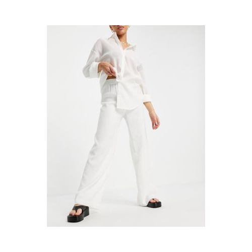 Белые брюки свободного кроя (от комплекта) NA-KD