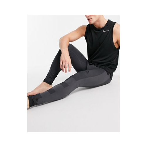 Черные бесшовные леггинсы adidas Yoga