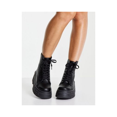 Черные массивные ботинки из искусственной кожи Miss Selfridge Adele-Черный цвет