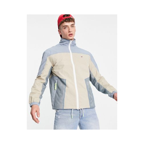 Куртка из технологичного материала бежевого цвета в стиле колор-блок Tommy Jeans Светло-