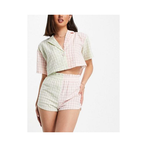 Комплект из укороченной рубашки и шорт из комбинированного материала в клетку зеленого и розового цветов Lost Ink Разноцветный