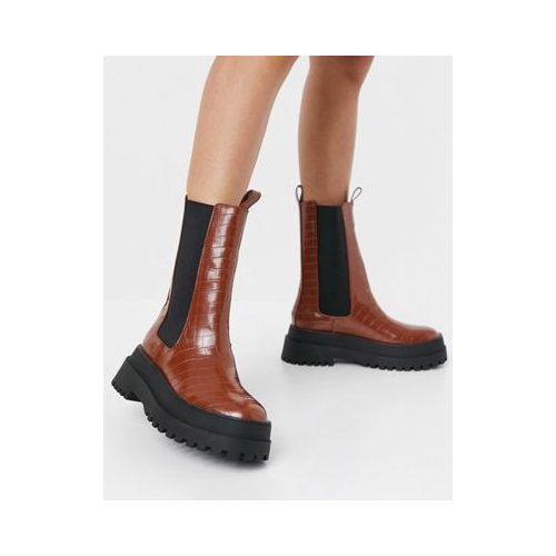 Коричневые ботинки на массивной подошве с отделкой под крокодиловую кожу Public Desire Blame-Коричневый цвет
