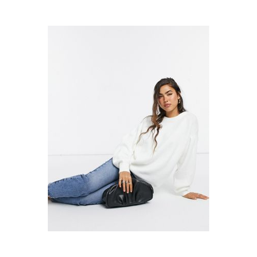 Пушистый свитер в стиле oversized с круглым вырезом ASOS DESIGN Белый
