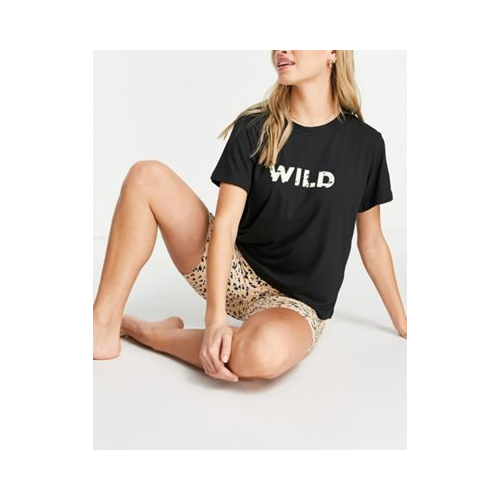 Пижамный комплект с короткими леггинсами с леопардовым принтом и футболкой с принтом "Wild" Loungeable-Черный цвет