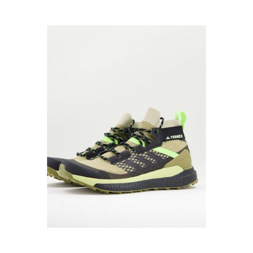 Походные кроссовки цвета хаки adidas Terrex Free Hiker-Зеленый