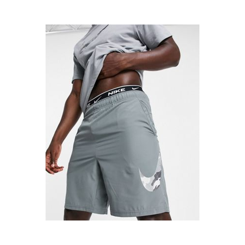 Светло-серые шорты с камуфляжной отделкой Nike Training Flex