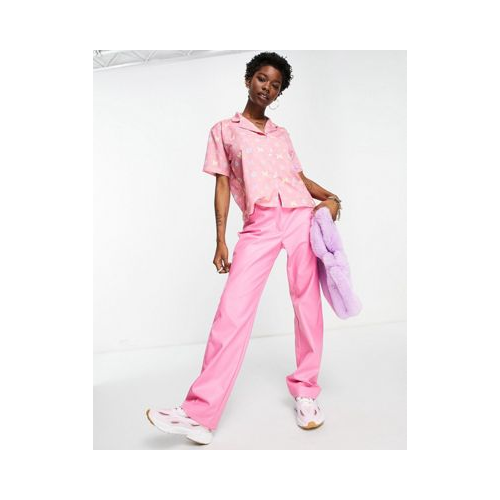 Свободная oversized-рубашка с принтом монограмм (от комплекта) New Girl Order-Розовый цвет