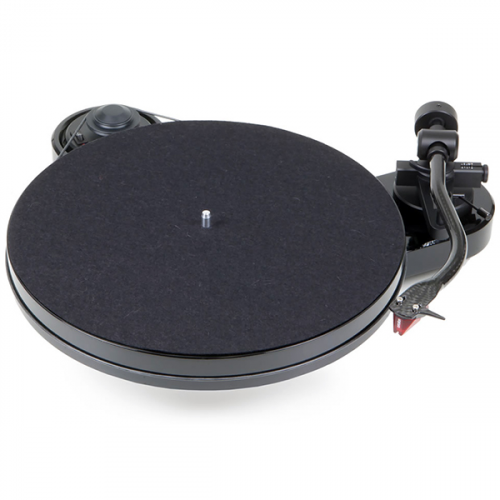 Виниловый проигрыватель Pro-Ject RPM 1 Carbon Piano Black