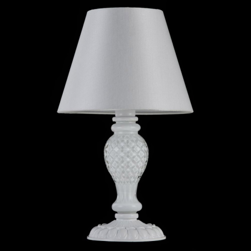 Настольная лампа Maytoni ARM220-11-W