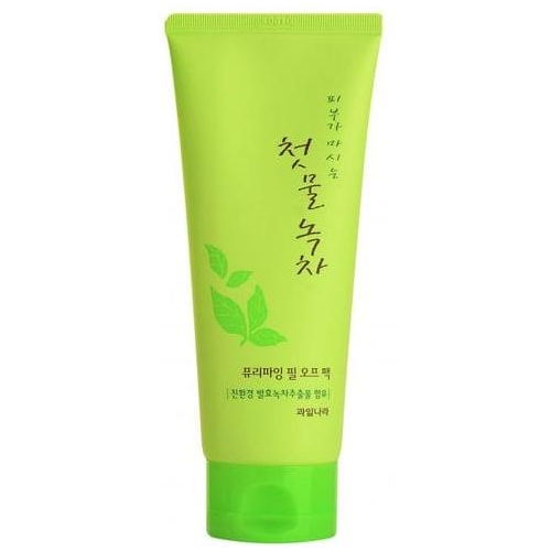 Welcos Green Tea Moist Cleansing Foam