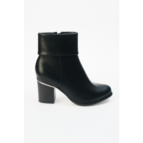 Ботинки женские INSTREET 203-33WN-023SR черные 39 RU