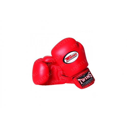 Перчатки боксерские TWINS BGVL-3 для муай-тай (красные) 16 oz