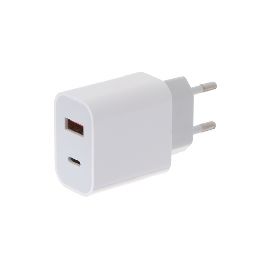 Зарядное устройство Red Line NQC-13 Tech USB + USB Type-C 2.4A PD 20W White УТ000024925