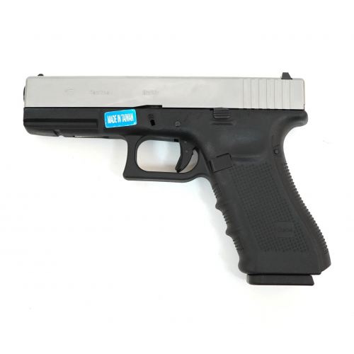Страйкбольный пистолет WE Glock-17 Gen.4 Silver, сменные накладки (WE-G001B-SV)