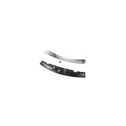 Накладки на задний бампер (серебристый + черный) для Ford Explorer 2015-