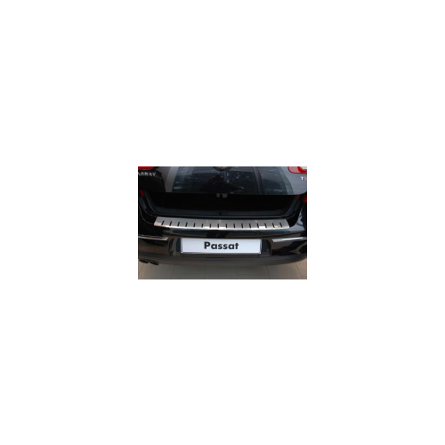 Накладка на задний бампер профилированная с загибом, нержавеющая сталь (универсал) Alu-Frost 25-3630 Volkswagen Passat (7G) B7 2011-