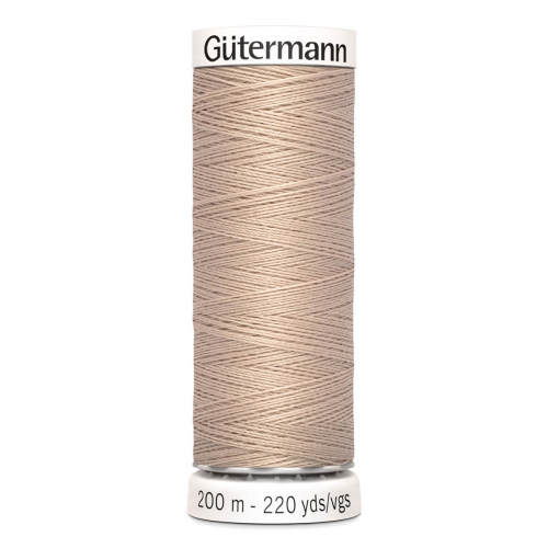 01 Нить Sew-All 100/200 м для всех материалов, 100% полиэстер Gutermann 748277 (121 бледно-песочный) Guetermann