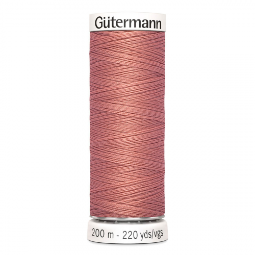 01 Нить Sew-All 100/200 м для всех материалов, 100% полиэстер Gutermann 748277 (079 карамельно-персиковый) Guetermann