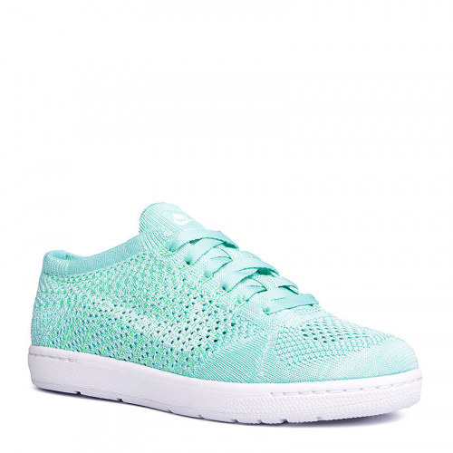 Кроссовки Nike WMNS Tennis Classic Ultra Flyknit 833860-300