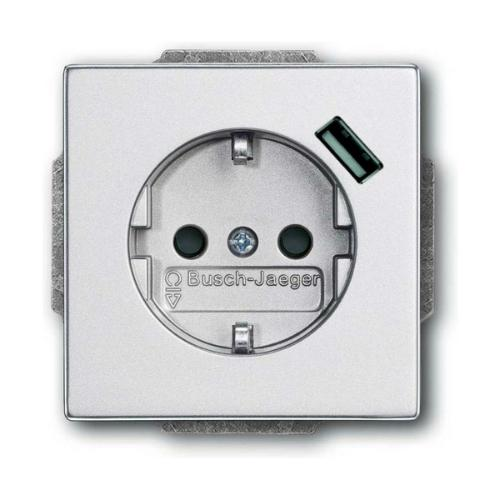  (20 EUCBUSB-83-500), Розетка Schuko с устройством зарядным USB, 20 EUCBUSB-83-500, Future алюминий, 16А, 700 мА, электронная защита от перегрузки и КЗ, безвинтовые клеммы, защитные шторки,, ABB 2011-0-6178