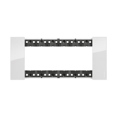  Рамка Bticino Living Now GHIACCIO 6-модульная KA4806DW