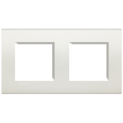  Рамка LivingLight Квадрат Белый 2+2 модуля Bticino LNA4802M2BI