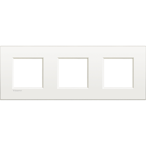  Рамка LivingLight Air Белый 2+2+2 модуля Bticino LNE4802M3BN