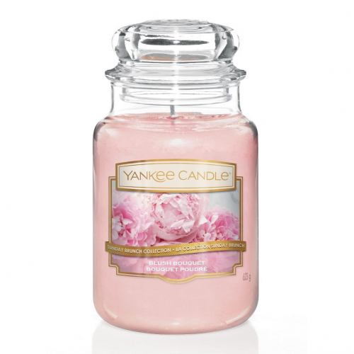 Аромасвеча Yankee Candle Пудровый букет 16,8 см
