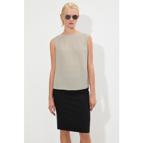 Блузка в бежевом оттенке VASSA&Co W226458N-1665C09